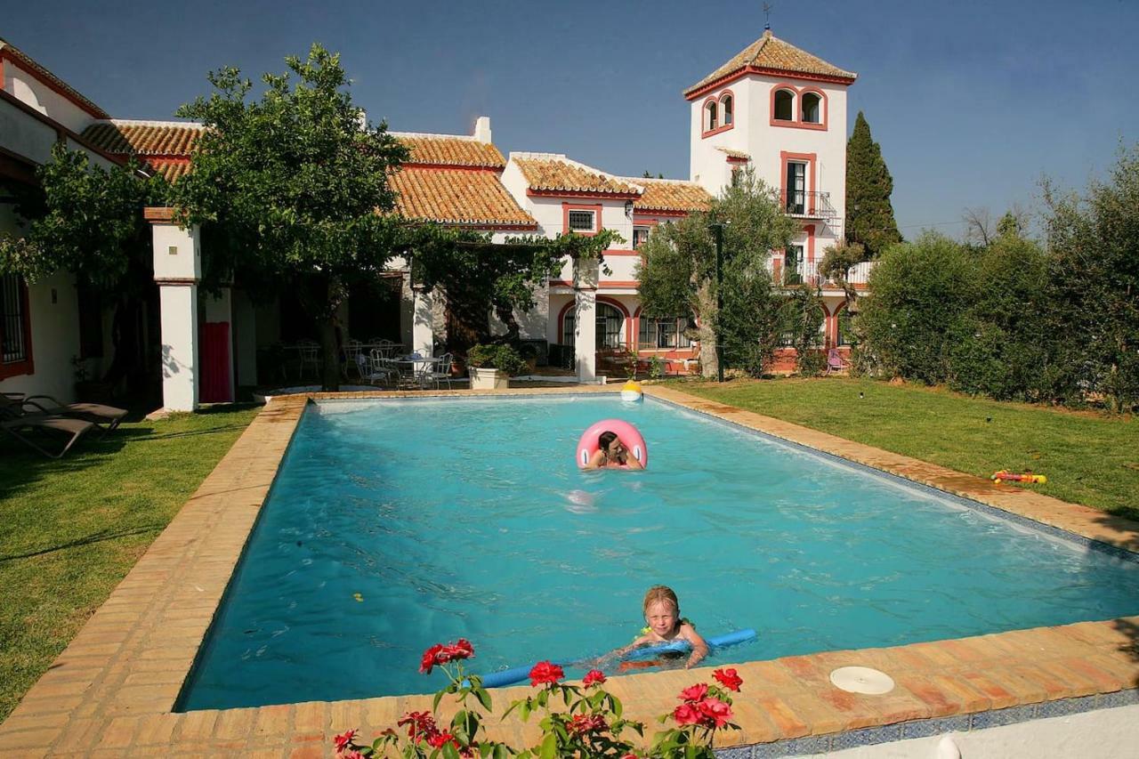 Cortijo El Triguero N-398 Ctra Carmona - El Viso Del Alcor Km 18 Villa Exterior photo